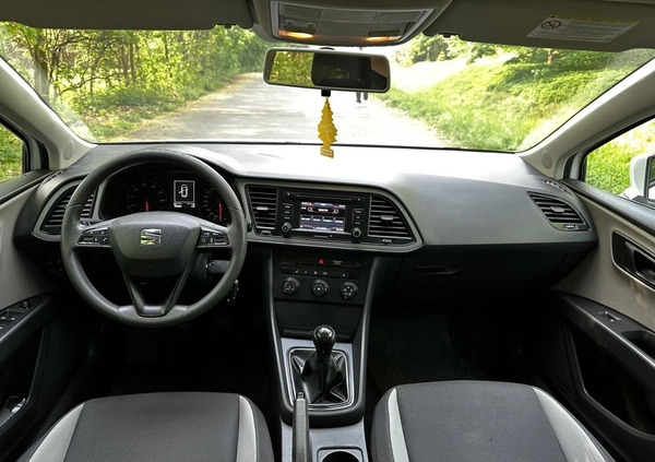 Seat Leon cena 26900 przebieg: 150000, rok produkcji 2013 z Góra małe 211